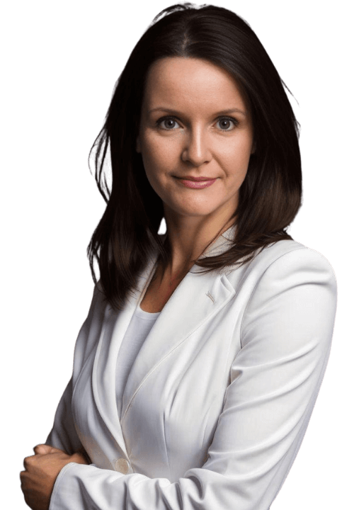 Justyna Wachulka_Chan in white